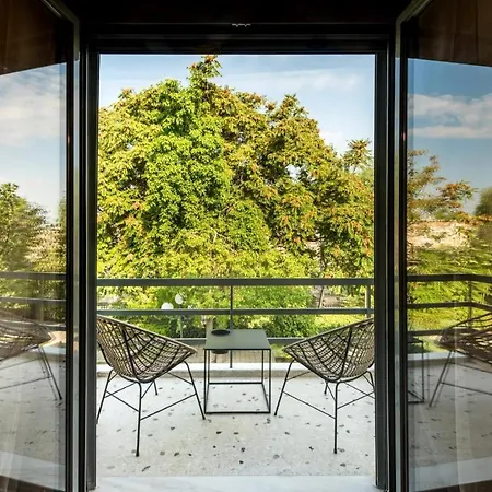 Eleusis Suites Β Exterior photo