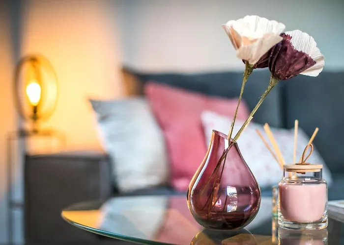 Eleusis Suites Β